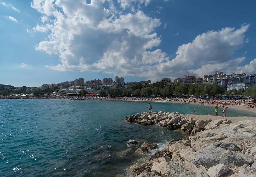 Luxury Rooms Near The Beach3 Split