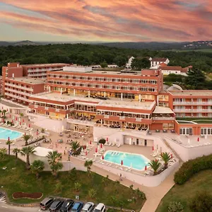 laguna-albatros-hotel.in-istria.net/