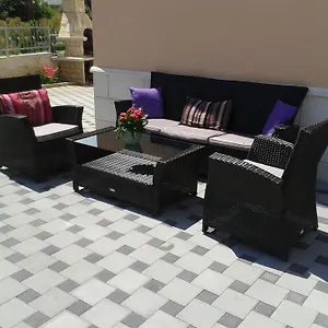 apartments-linda-trogir.hotels-in-trogir.com/