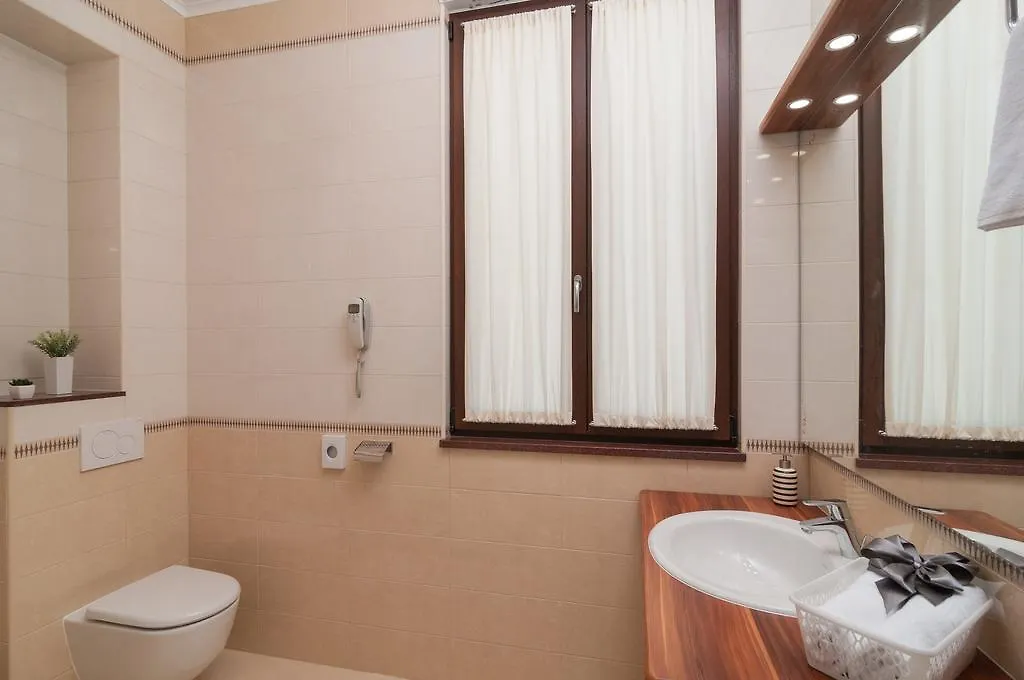 Guest house Luxury Rooms Near The Beach3 Split